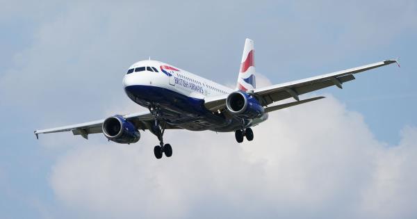 英国男子与妻子在从希思罗机场起飞11小时后猝死